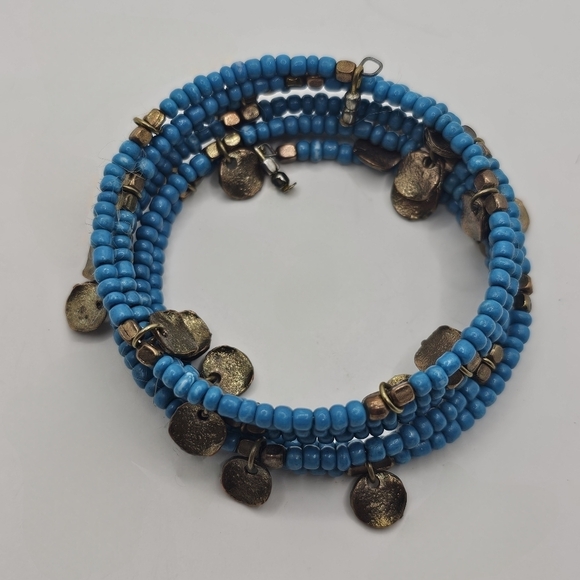 ⭐️40% Off⭐️ Bloomingdales Beaded Wrap Around Cuff Bracet - Picture 3 of 3